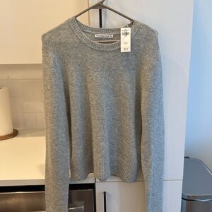 NEVER WORN Abercrombie gray sweater size XL